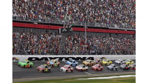 NASCAR Coke Zero 500 Standard Package - 15th February 2026