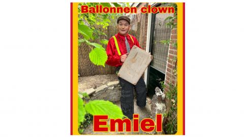 Ballonfiguren maken met clown Emiel