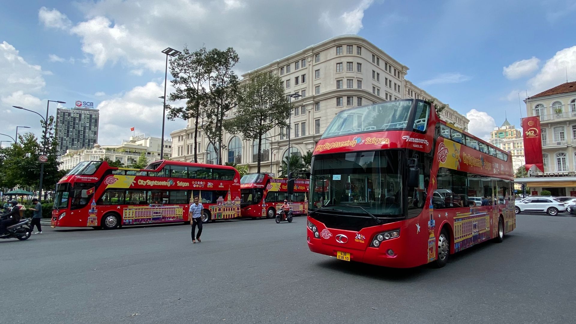 Hop-On Hop-Off Saigon 1-day