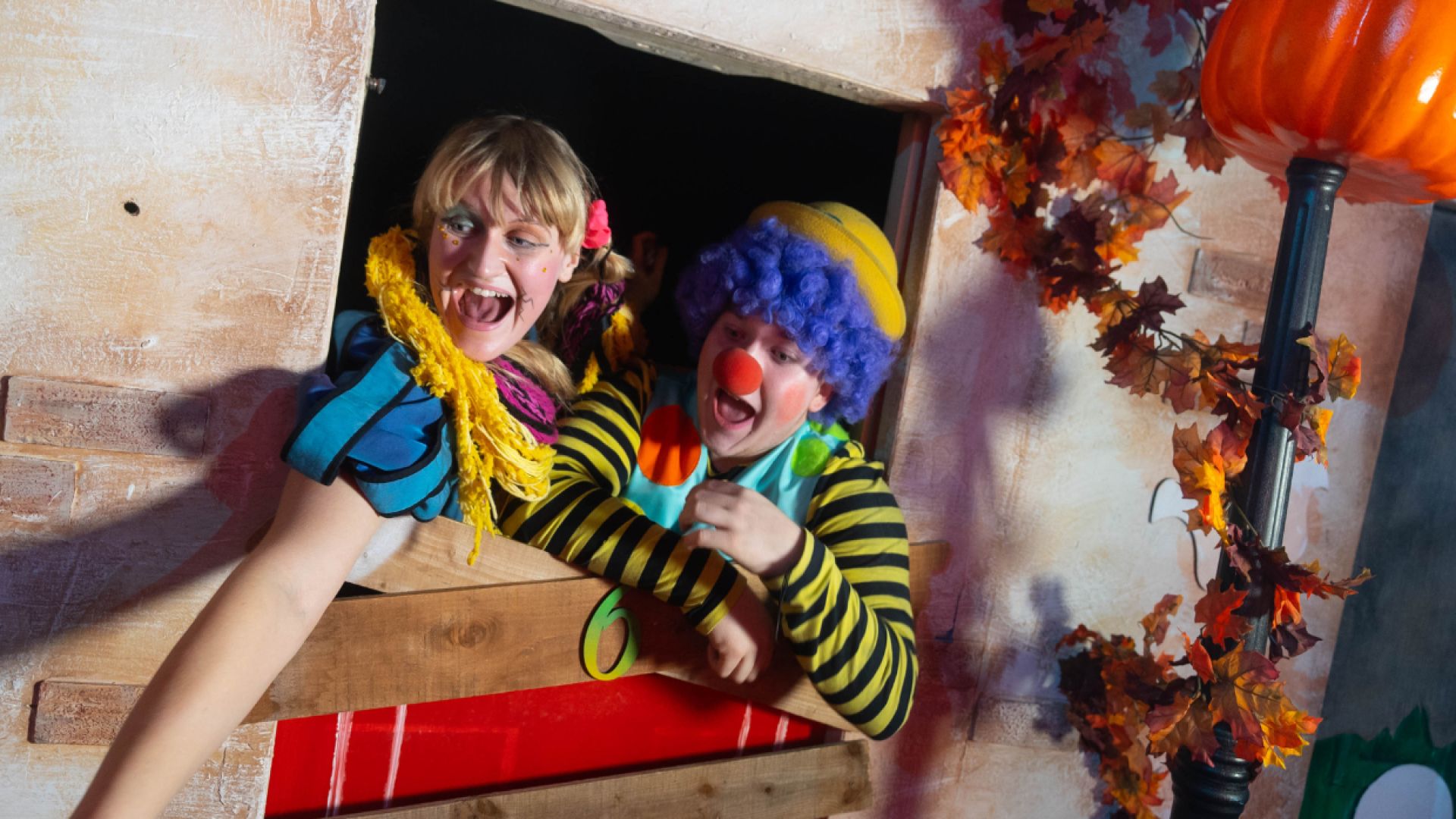 Alton Towers Scarefest 1 Day Ticket & Thrills Combi - Late