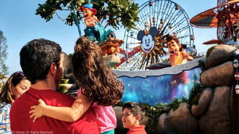 Disneyland California 5 Day Park Hopper with LL Pass