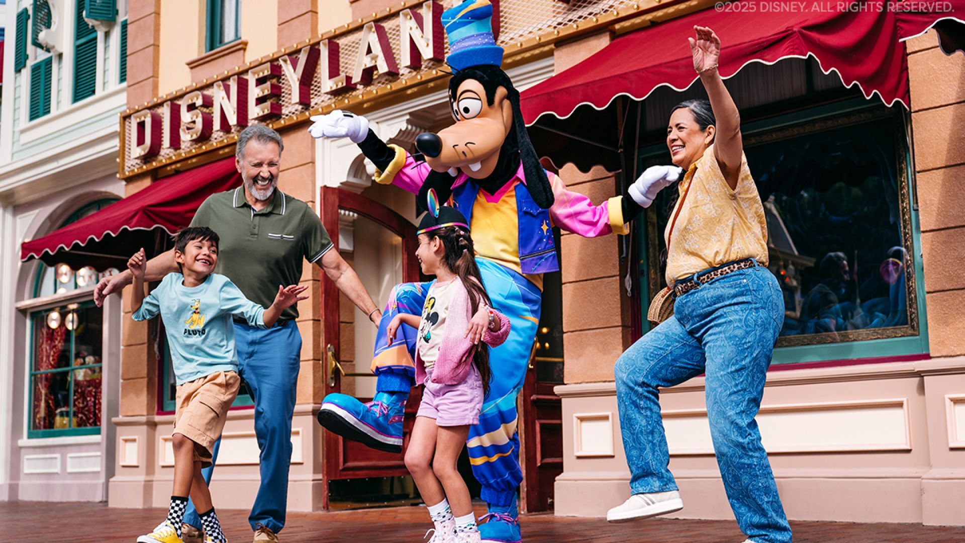 Disneyland California 2 Day Ticket (One Park Per Day) with LL Pass