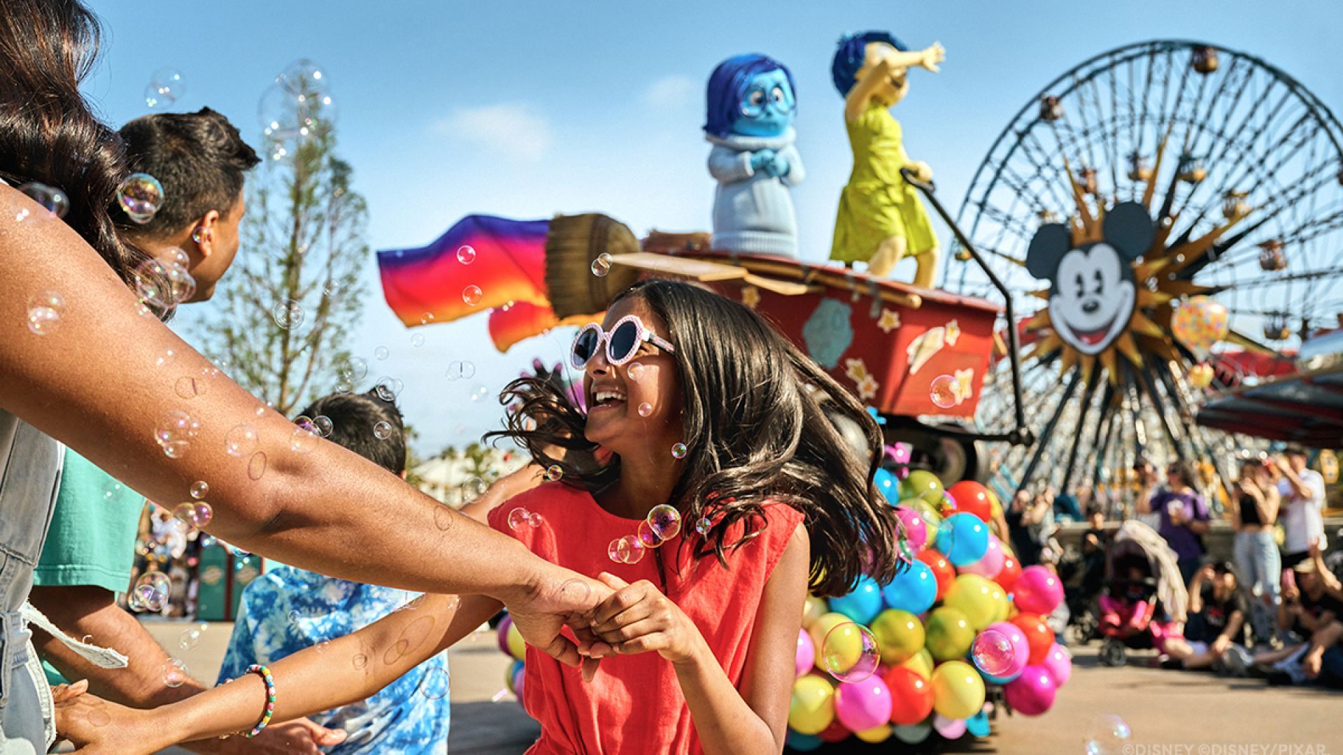 Disneyland California 2-Day Hopper Ticket with LL Pass