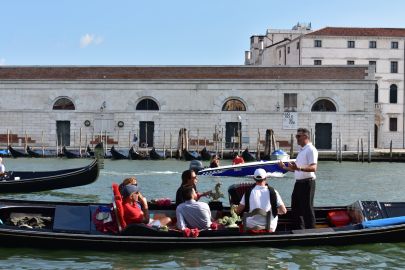 Venice: Gondola Serenade on Grand Canal