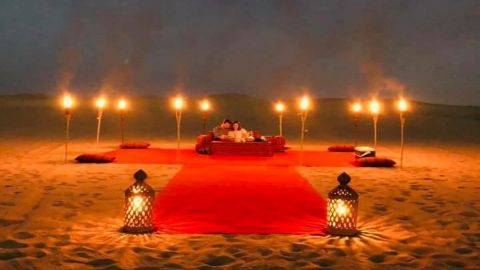 Romantic Dinner In the Middle of the Desert - Private Car for up to 4 people