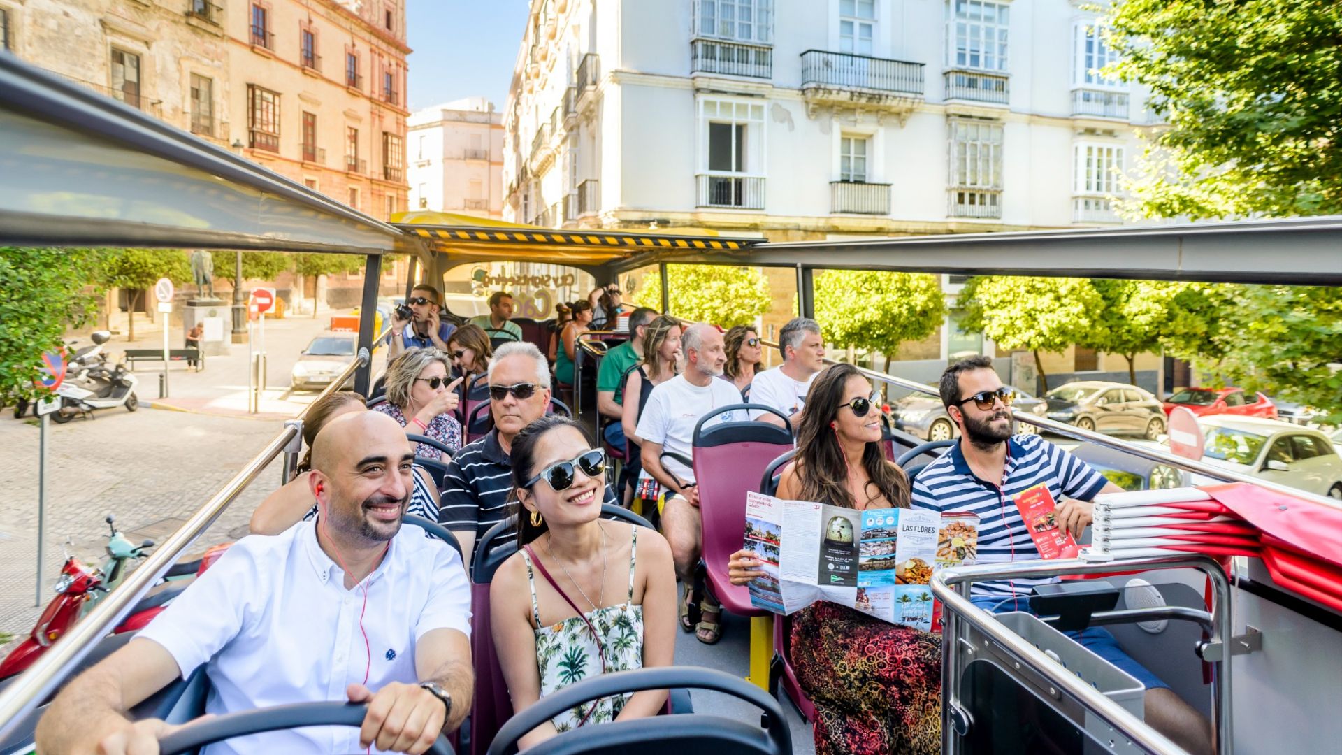 Hop-On Hop-Off Cadiz 2 days
