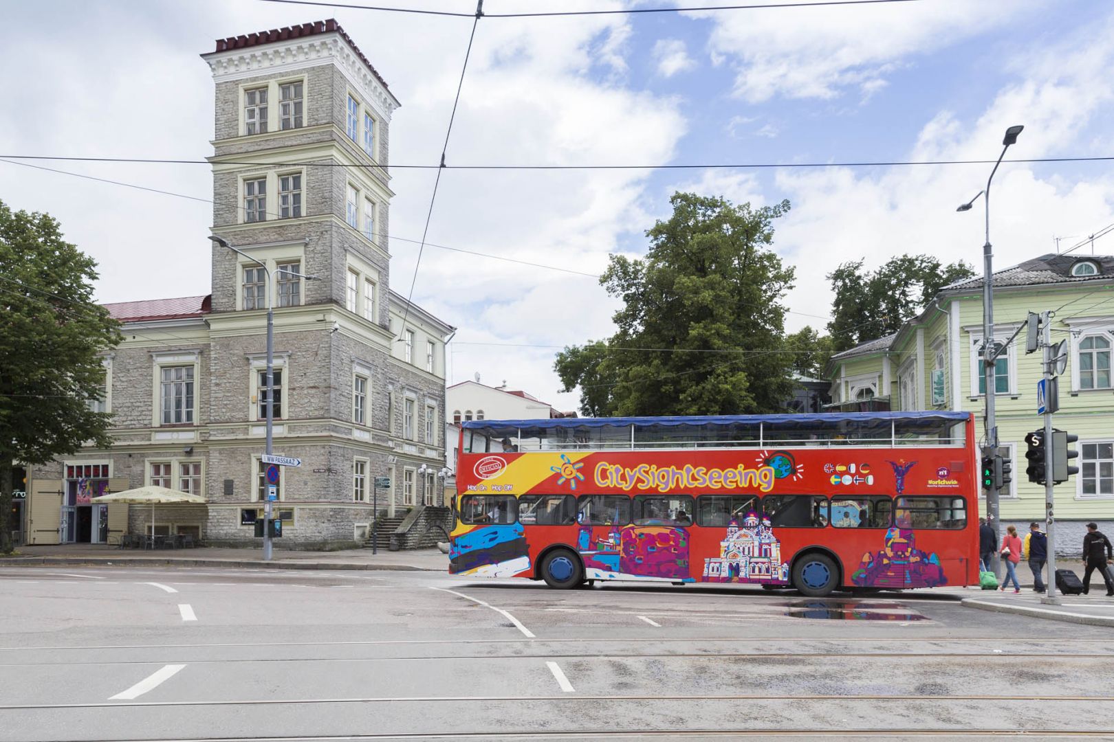 Hop-On Hop-Off Tallinn 24-hour Bus