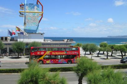 Hop-On Hop-Off Santander 24 hours - Bus