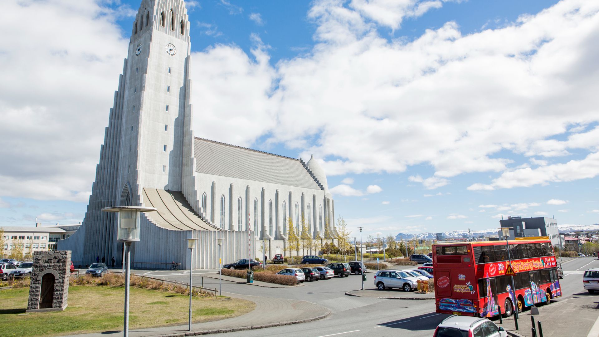 Hop-On Hop-Off Reykjavik 48 Hours