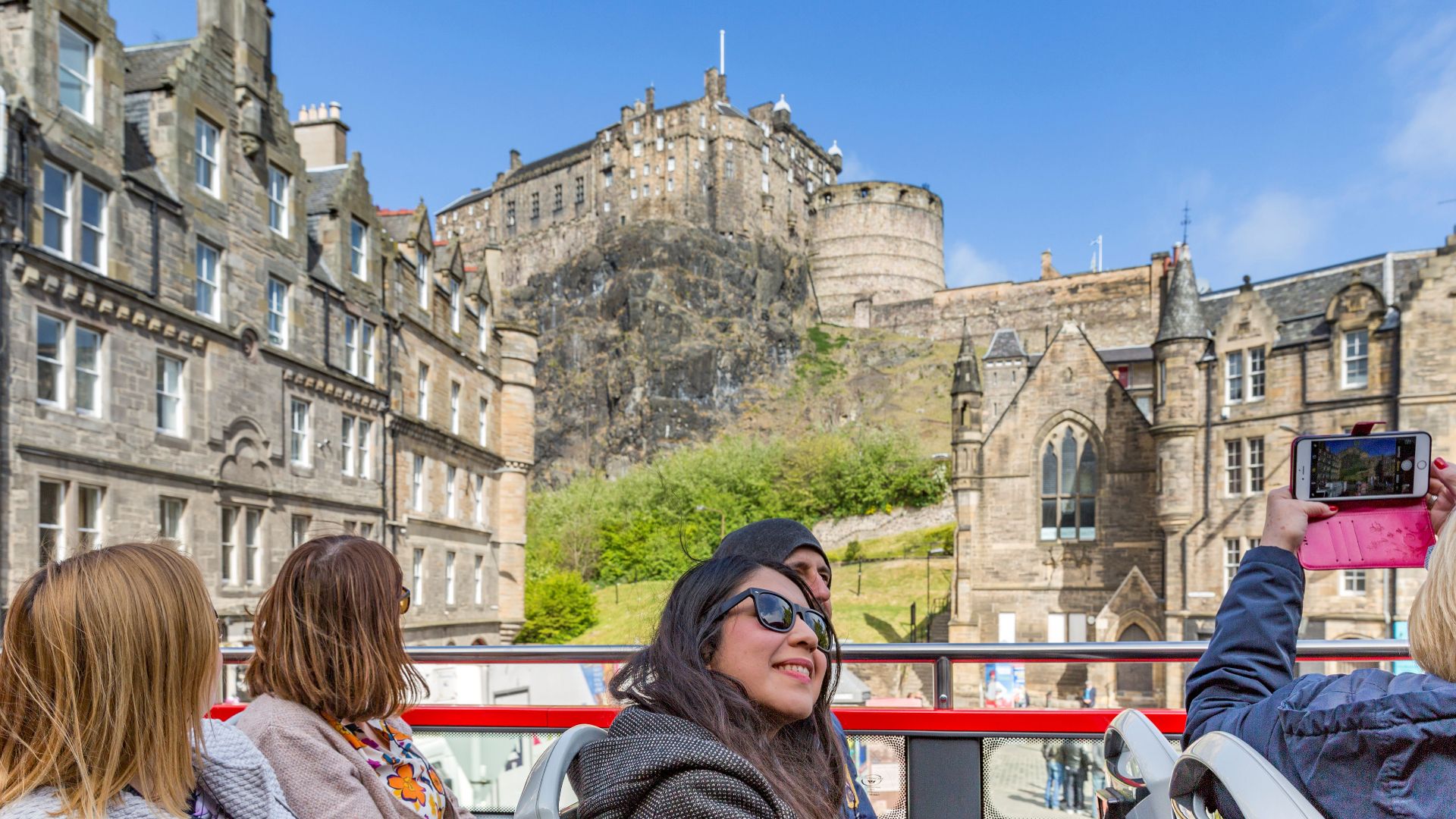 Hop-On Hop-Off Edinburgh 24 Hours