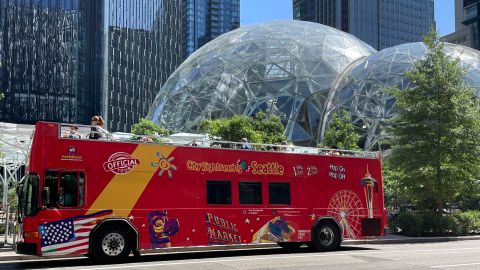 Harbor Cruise + Hop-On Hop-Off Bus Seattle 24-hour bus (red route) + boat