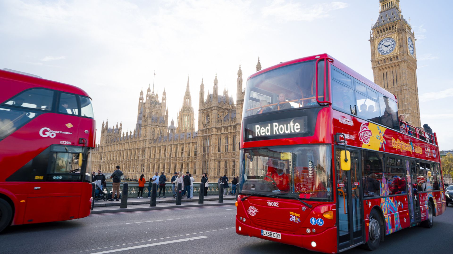 Hop-On Hop-Off London + Thames River Cruise 48-hour Bus + River Cruise