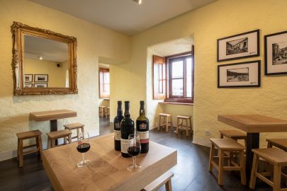 Lisbon: Taylor's Port - Wine Shop & Tasting Room