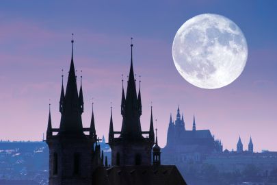 Prague: Ghosts and Legends Guided Tour + Museum Admission