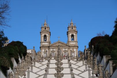 Braga and Guimarães: Day Tour from Porto English Tour