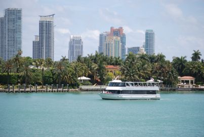 Miami: Island Queen Millionaire's Row Sightseeing Cruise