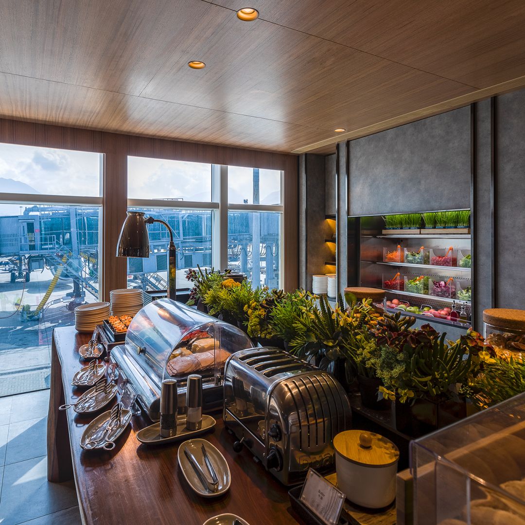 Plaza Premium Lounge Hong Kong