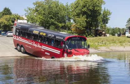 Ottawa City Tour: Amphibus