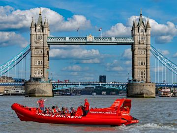 London: Thames Rockets Speedboat Experience