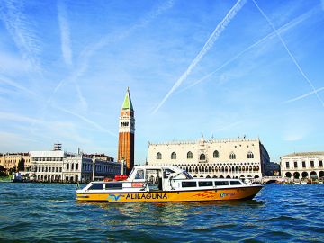 Venice: Alilaguna Boat Transfer to/from Marco Polo Airport and Venice Roundtrip