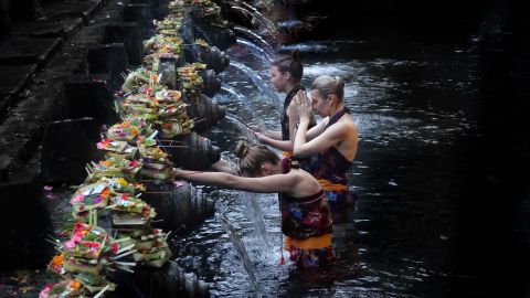 Bali Sacred Temple with Spiritual Cleansing Private Tour