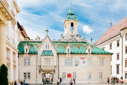 Bratislava: Day Trip from Vienna by Bus and Catamaran