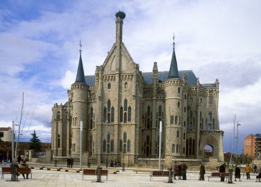 Palacio de Gaudí: General Admission