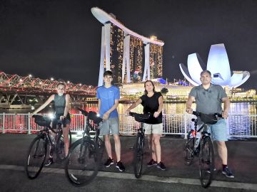 Marina Bay Night Bike Tour