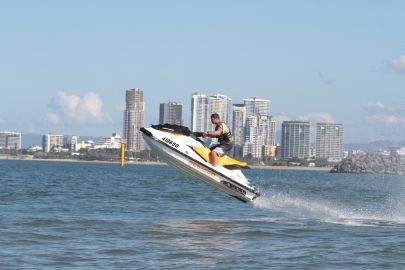 Gold Coast Jet Ski Safari + Parasailing Combo: 30 Minutes