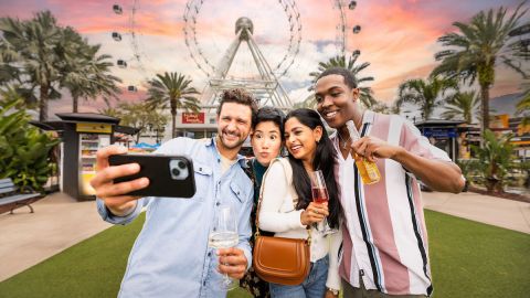 The Orlando Eye + Sea Life + Madame Tussauds + Digital Photos