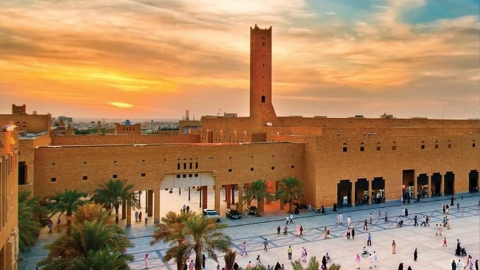 Discover Riyadh: 2 Self-Guided Walks to Discover the City’s Historical Sites and Hidden Gems