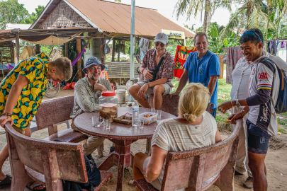 Tonle Sap Floating Village: Sunset Vespa Tour