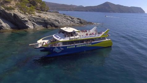 Cap Norfeu: 2-Hr Glass Bottom Boat Trip from Roses or Santa Margarita