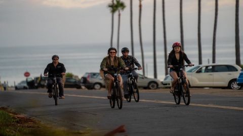 San Diego: Guided North Coast E-Bike Tour to Encinitas Moonlight Beach