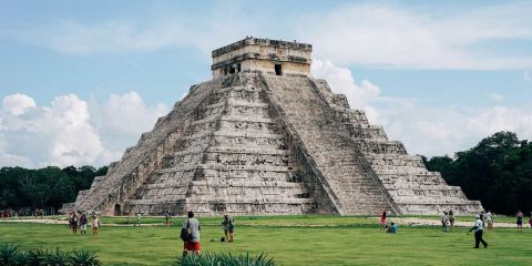 Chichén Itzá, Cenote & Valladolid: Guided Tour, Entry Ticket, Transfer + Lunch