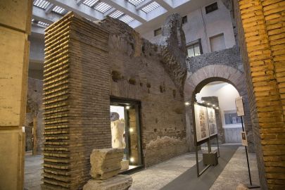 Piazza Navona Underground & The Stadium of Domitian: Exclusive Tour