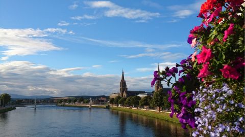 5 Day Isle of Skye, Loch Ness and Inverness w/Train (B&B Single Room, for 2 people) from Edinburgh