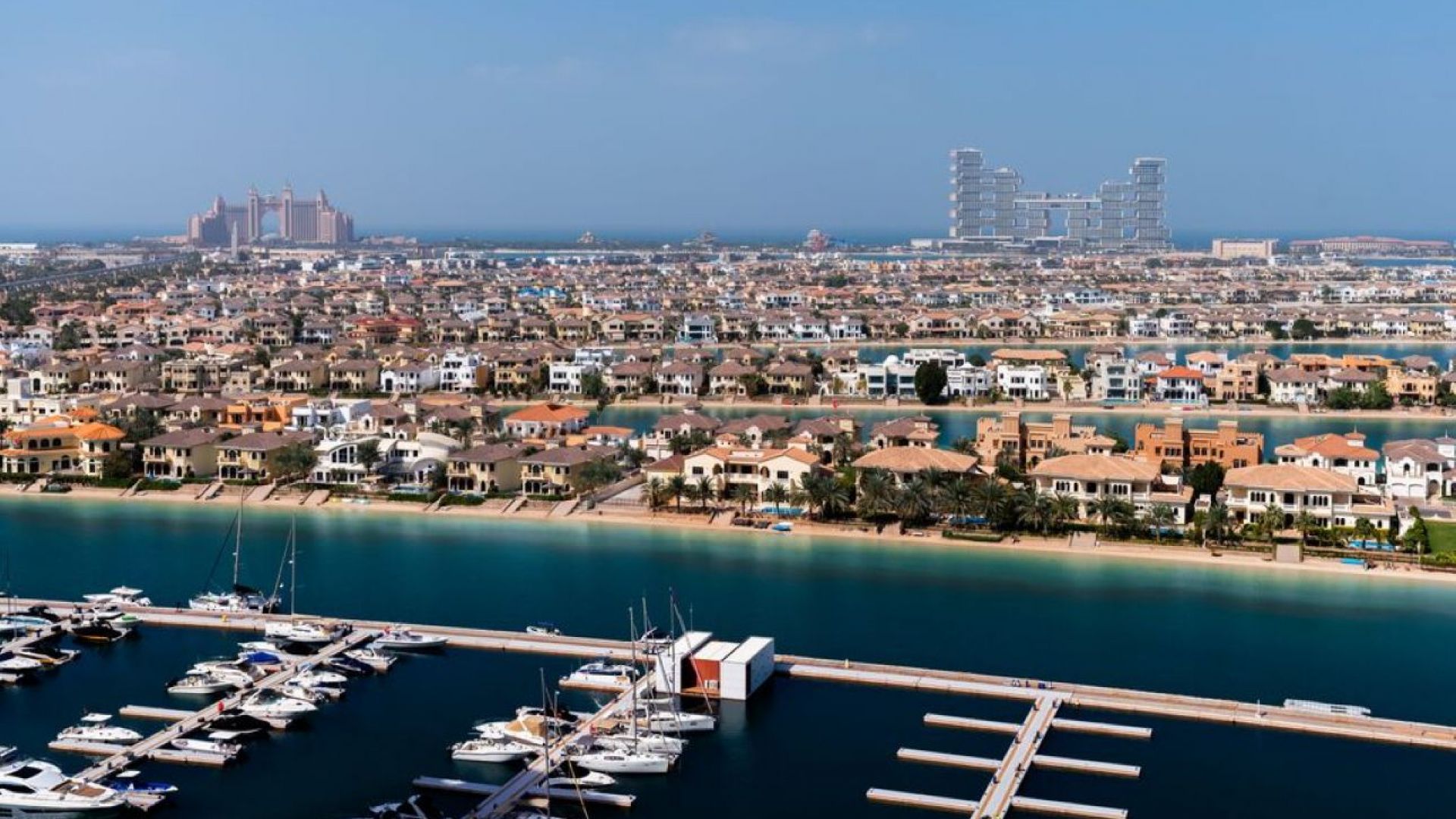 Shared Helicopter Tour in Dubai by Falcon Aviation
