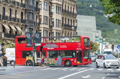 Hop-on Hop-off Bus San Sebastián