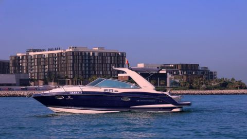 Luxury Private Yacht Cruise aboard 28'ft 'Mavic Yacht' Including Swimming -up to 7 Guests - 2 hours