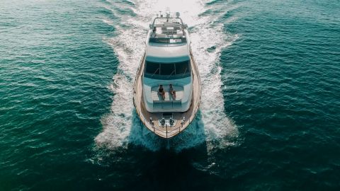 1-hour Shared Marina Yacht Tour