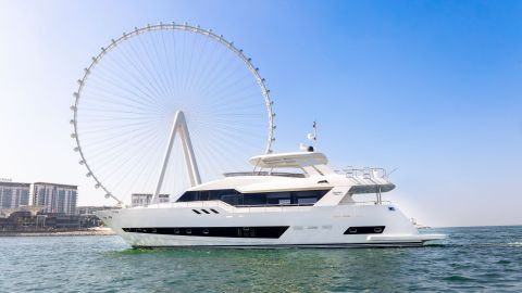 Private Yacht Charter on Brand New 96ft 'Caliente' Yacht (60 Guests)  2 HRS