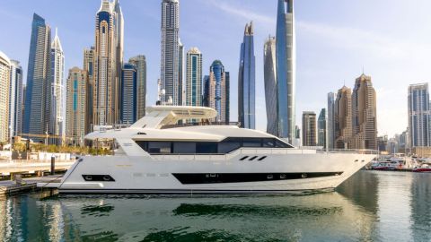 Private Yacht Charter on Brand New 96ft 'Caliente' Yacht (60 Guests)  5 HRS