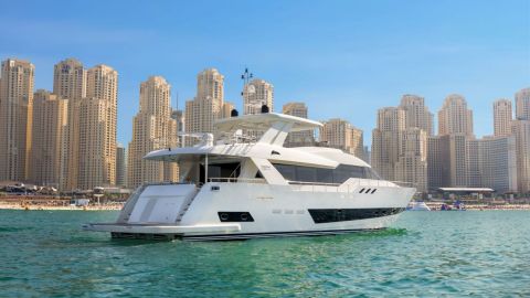 Private Yacht Charter on Brand New 96ft 'Caliente' Yacht (60 Guests)  6 HRS