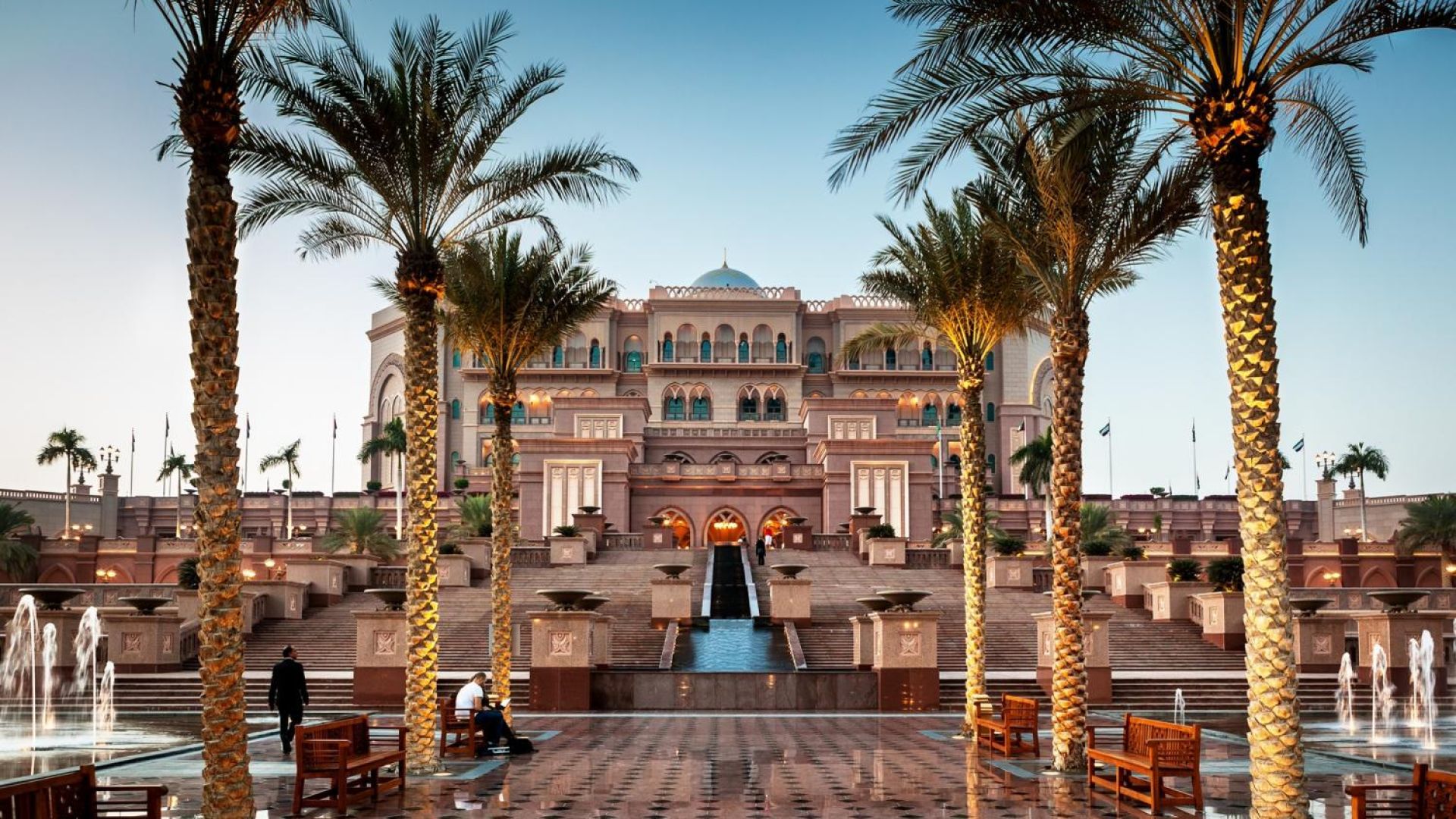 From Dubai: Abu Dhabi Full Day without Lunch - Shared Audio Guided Tour & Transfers