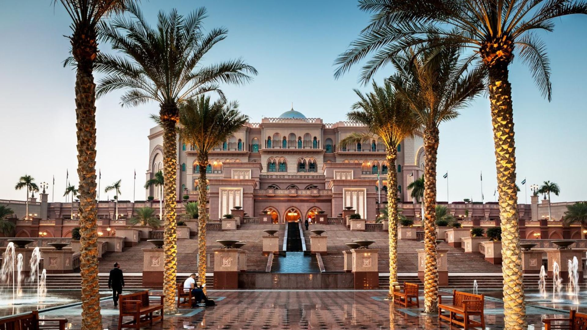 From Dubai: Abu Dhabi Full Day with Lunch - Shared Audio Guided Tour & Transfers
