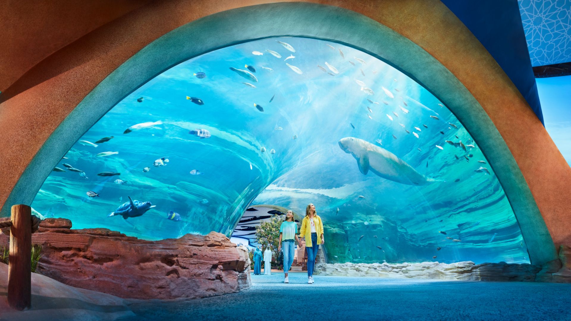 From Abu Dhabi: Abu Dhabi City Tour & SeaWorld - Shared Audio Guided Tour & Transfers