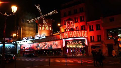 MOULIN ROUGE 2ND SHOW WITH RETURN TRANSPORTATION