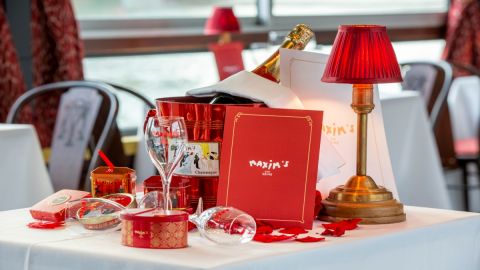 DINNER CRUISE MAXIM'S 6.45pm