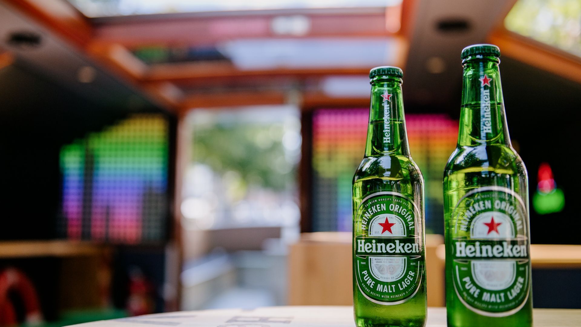 Rock the City Canal Cruise 75 MIN. EIGEN KANALEN